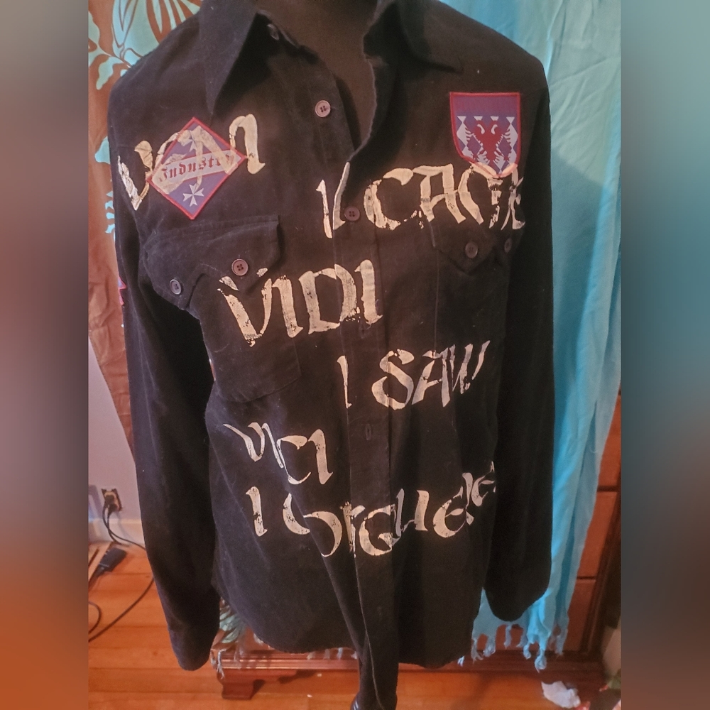 Vintage Industry black button up corduroy long sleeve shirt